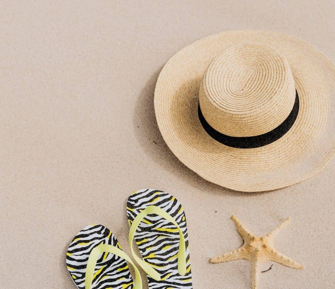 Floppy Beach Bum Hat